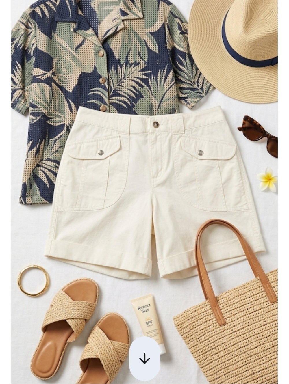 Lauren Ralph Lauren White Bermuda Pocket Shorts - Picture 12 of 13